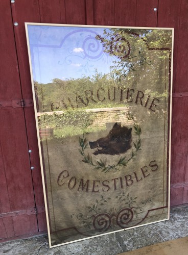 Ancien store de magasin.