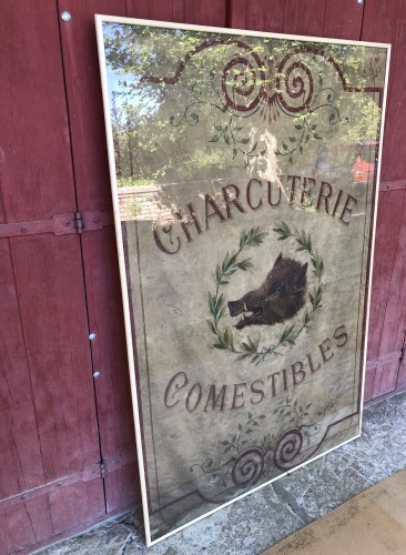 Ancien store de magasin.