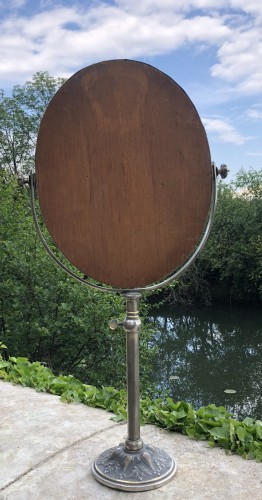 Ancien miroir de chapelier.