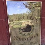 Ancien store de magasin.