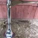 Paire de montants d'étagères de magasin ancien.