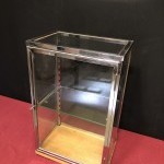 Old shop display cabinet to put on a piece of furniture, a table or a counter.(sold)