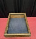 Ancienne vitrine d'étalage.
