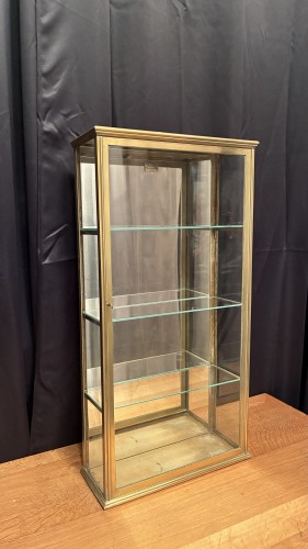 Petite vitrine murale ancienne.