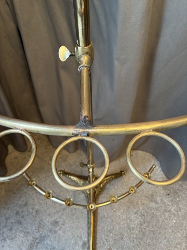 Ancien pr?sentoir ou porte cannes ou parapluies.