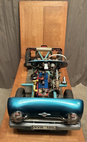 Ancienne voiture didactique.