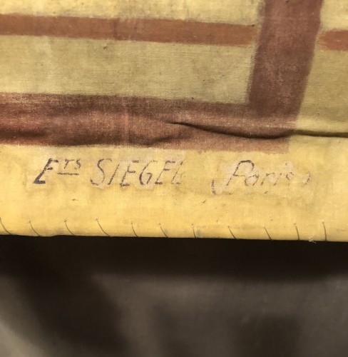 Ancien store de magasin.