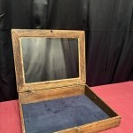 Ancienne vitrine d'étalage.