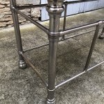 Ancienne table de drapier.