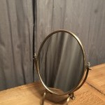 Ancien miroir de comptoir de bijoutier, parfumeur.