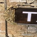 Ancienne enseigne intérieure de tabac.